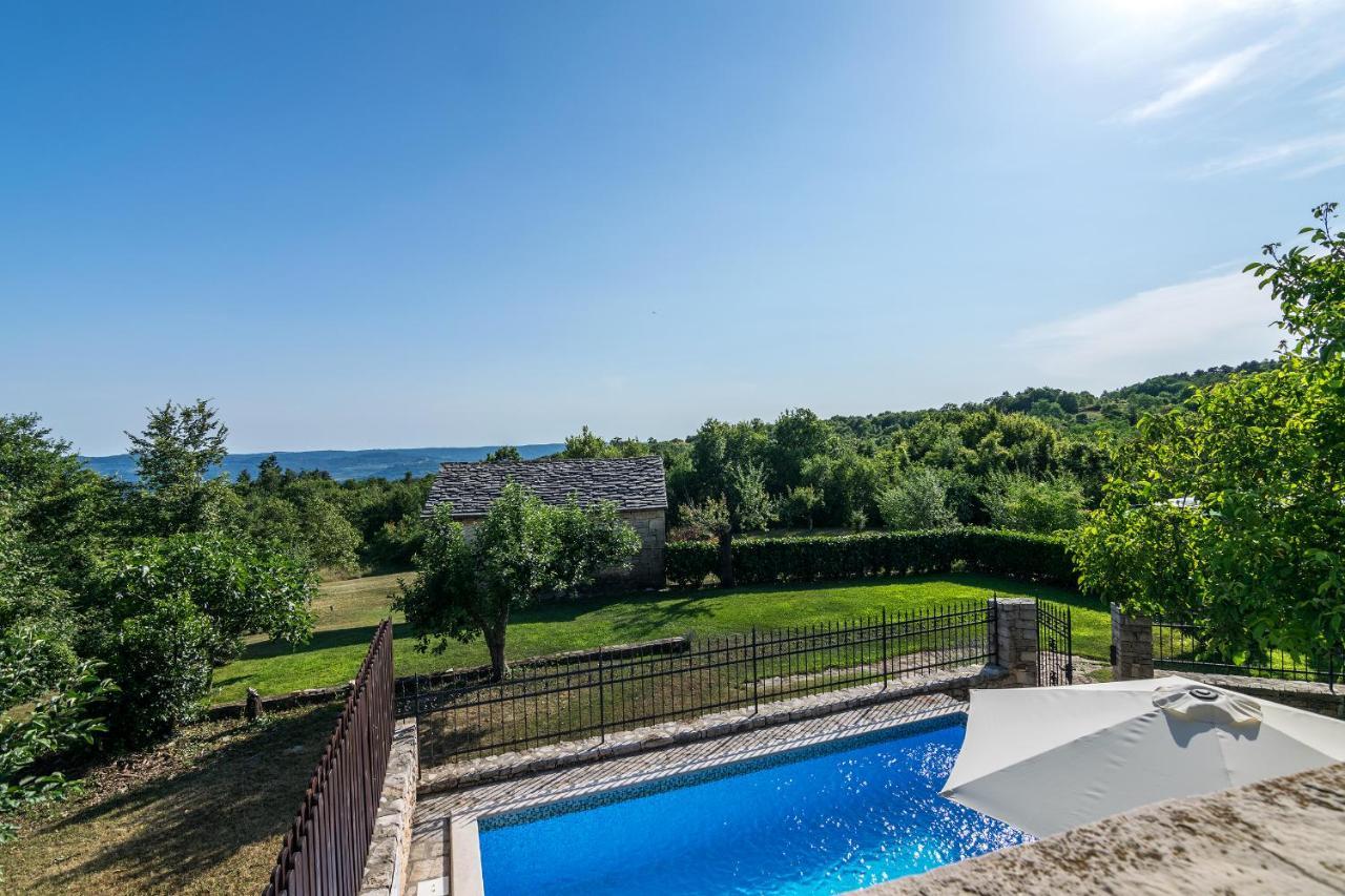 Villa Maria Oprtalj Exteriör bild